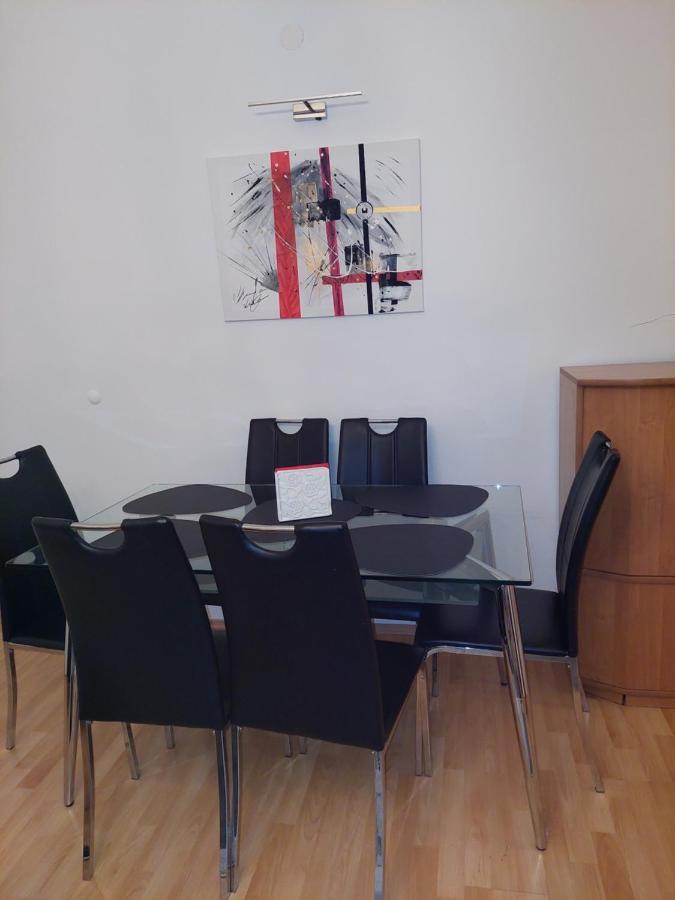 3-Rooms Apartment For Up To 4 Persons Near To Prater เวียนนา ภายนอก รูปภาพ